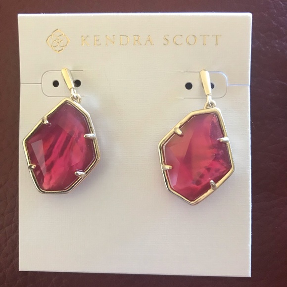 Kendra Scott Jewelry - Kendra Scott Dax Berry Illusion